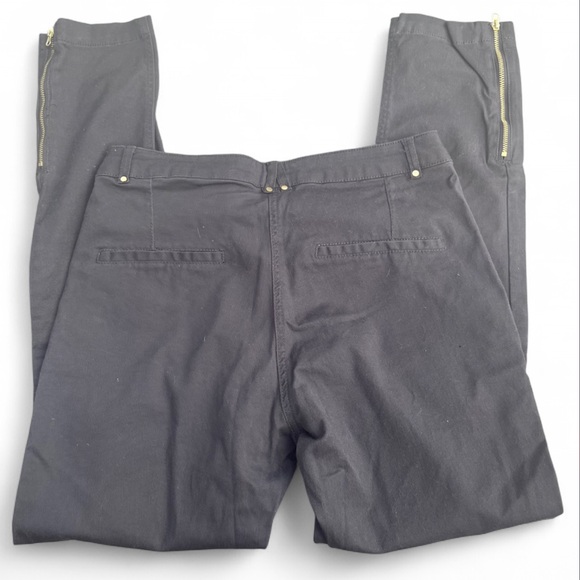 H&M Black Skinny Legs with Zippers Pants Size 8 - Picture 3 of 6